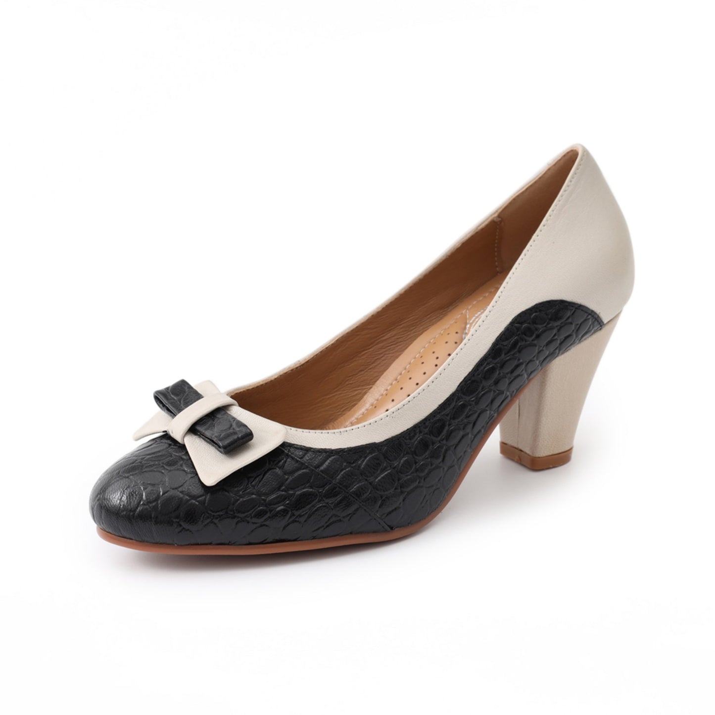black white high heel pumps